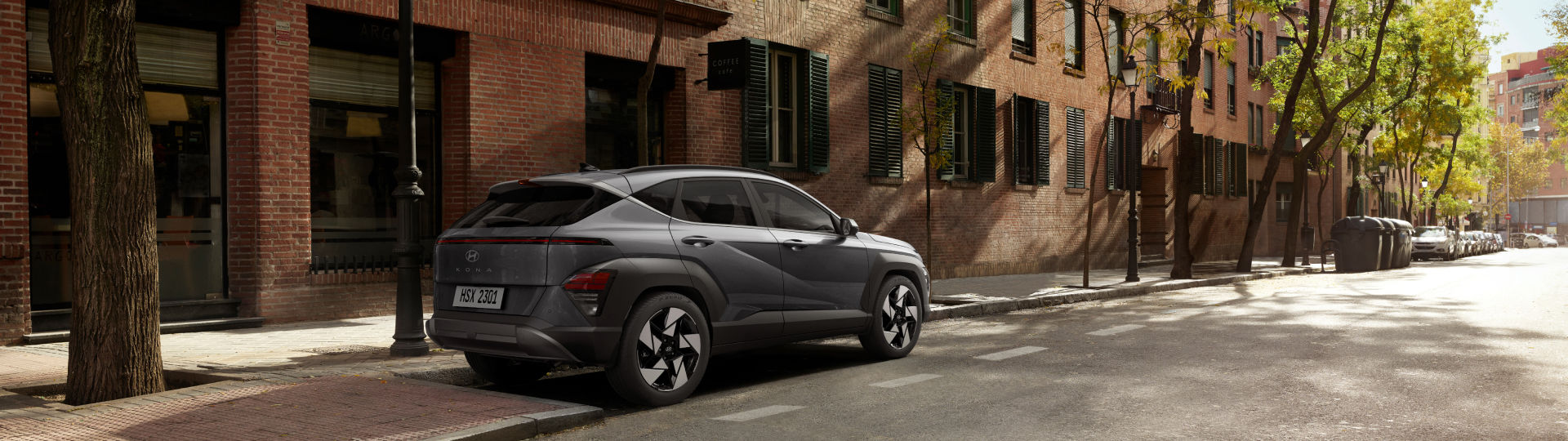 Closer view at the front part of Hyundai car with its logo and grille