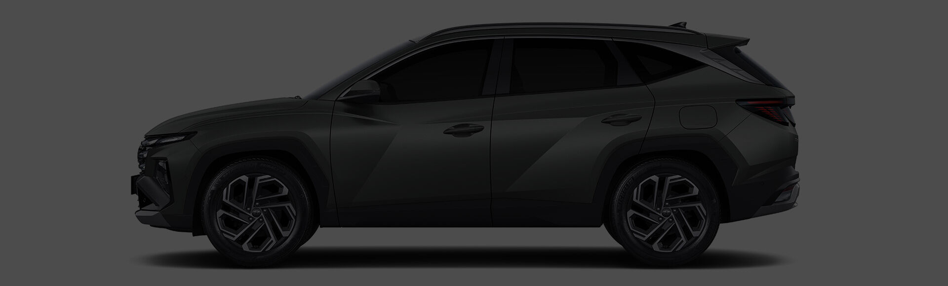 Closer view at the front part of Hyundai car with its logo and grille